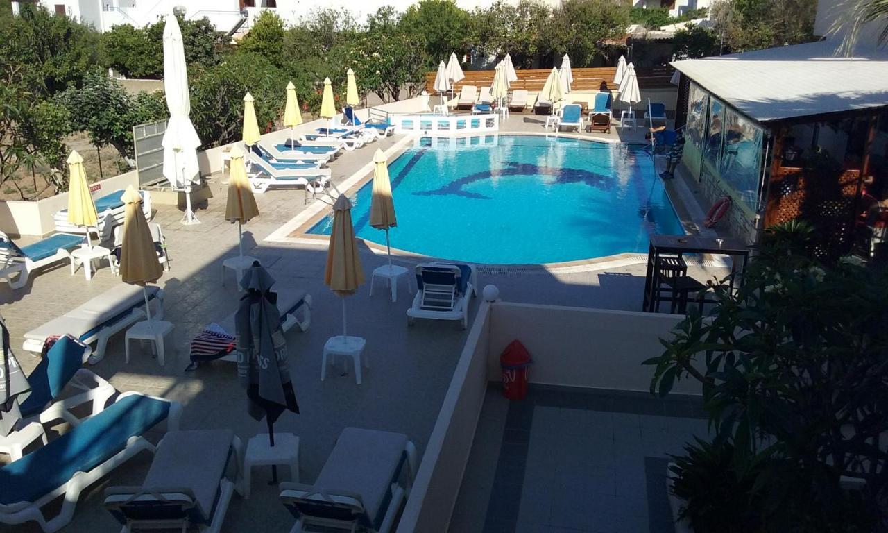 Summer Memories Aparthotel Pefki Extérieur photo